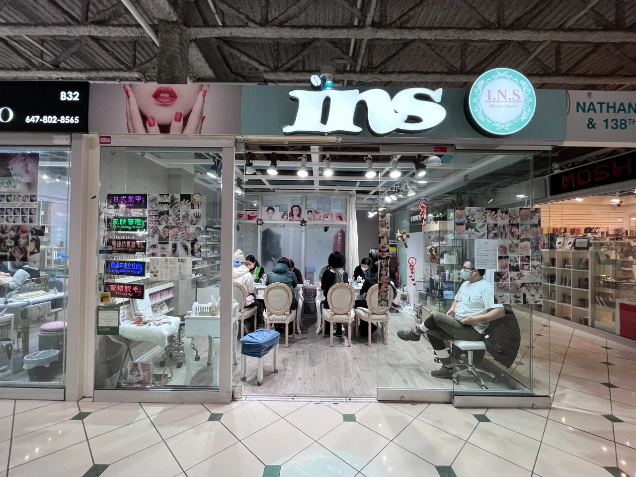 B35 - INS Beauty Studio